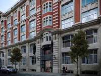 Christmas shopping on your doorstep at 75 Leman Street