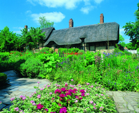  Romance and half term fun in Shakespeare Country