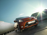 Hot looks and cool connections with Toyota Aygo Fire and Ice