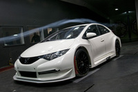 New Honda Civic BTCC race car put into action