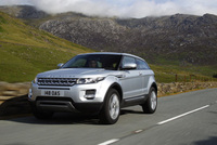 Range Rover Evoque scoops MSN Cars Car of the Year