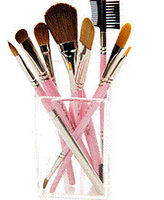 The new way to keep your makeup brushes clean
