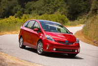 Toyota primes Prius+ for summer launch