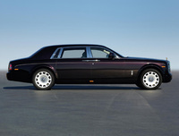 Beijing debut for new Rolls-Royce Phantom Extended Wheelbase