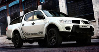 Mitsubishi L200 Barbarian Black special edition