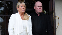 Letitia Dean returns to EastEnders