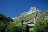 Seasonal summer festivities in Val d'Isere
