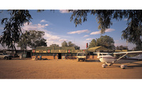 William Creek Hotel and Plane