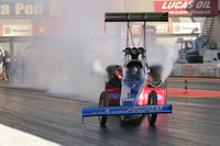 19 year-old Gabrielle McDonald makes her first Top Fuel Drag Licencing runs
