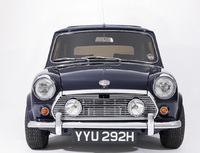 Unique Mini Cooper S fronts up Barons’ Yuletide Classic sale