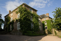 Dewsall Court