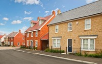 Taylor Wimpey launches new phase of Stotfold property