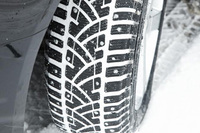 Drivers urged to fit winter tyres as temperature drops