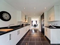 Get help to secure a Nottingham property in 2013