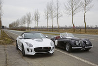 New Jaguar F-Type V8 S recreates historic sprint test in Jabbeke, Belgium