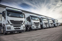 Iveco delivers first six new Stralis Hi-Way tractors to Clipper Logistics