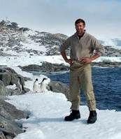 Celebrated polar explorer, Tim Jarvis joins Intrepid Arctic trip