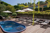 Hydrotherapy Pool and Relaxation Area