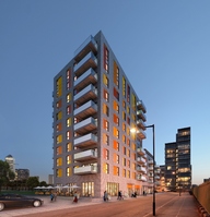 Parkside and waterside London living at The Boatyard