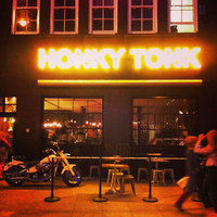 London's first beer trolley has arrived at Honky Tonk