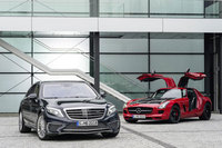 Double world premiere for Mercedes-AMG