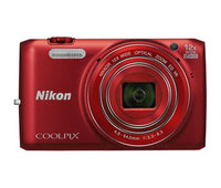 Nikon Coolpix S6800