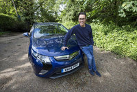 Fashion guru Gok Wan goes electric