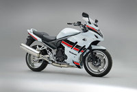 Suzuki announce new special editions