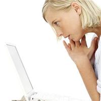 4 in 10 admit they go online to seek health and wellbeing advice