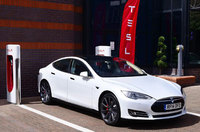 Tesla expands Supercharger network in the UK