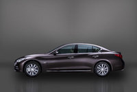 Infiniti goes long on premium with the Q50L for China