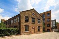 Grainger wins four awards for Macaulay Walk in Clapham Old Town