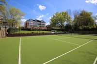 Homes with tennis courts