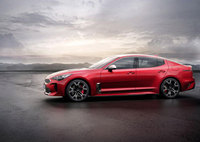 Fastback Kia Stinger revealed in European specification