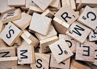 4 ways to spot a scrabble cheater among your friends