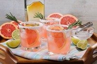 5 boozy vegan cocktail recipes to try this summer