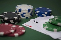 Is blackjack the easiest game to play at a casino?