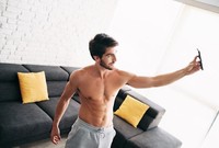 Male Profile Pics - Lose the Shirt and Lose Matches